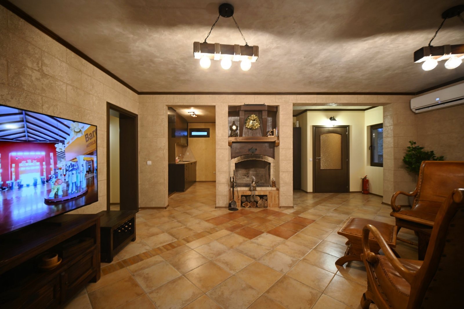 Vila Manoya Gallery 57